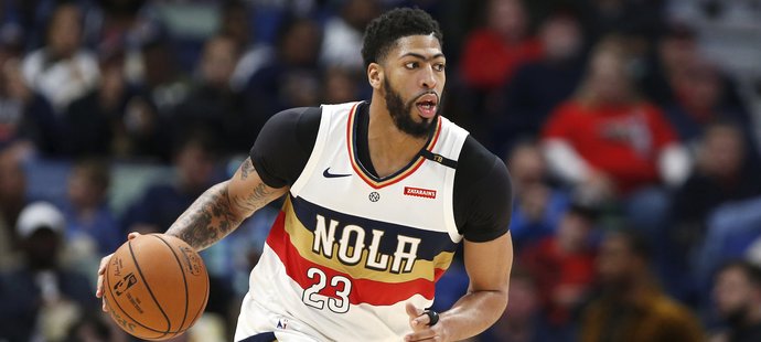 Superstar NBA Anthony Davis míří do LA Lakers