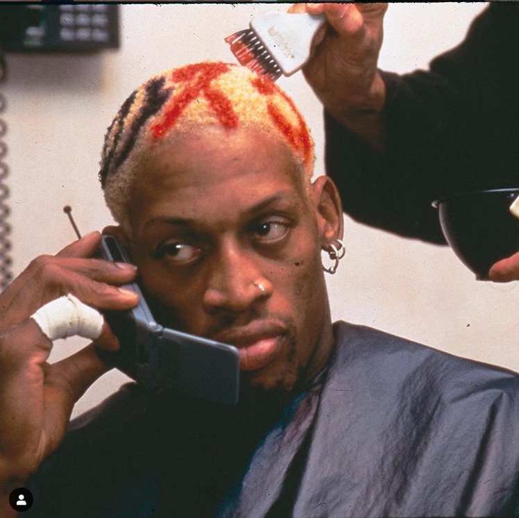 Dennis Rodman zaujal nejedním šíleným účesem