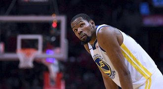 NBA má nový SUPER tým. Přichází Durant, míří tam i další hvězdy