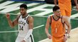 Hvězdy týmů, vlevo Giannis Antetokounmpo z Milwaukee a Devin Booker z Phoenixu