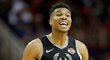 Giannis Antetokounmpo přispěl triple doublem k výhře Milwaukee na palubovce Houstonu