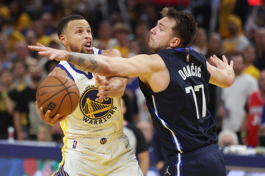 Basketbalisté Golden State porazili v NBA Dallas i podruhé a po výhře 126:117 zvýšili stav série ve finále Západní konference na 2:0