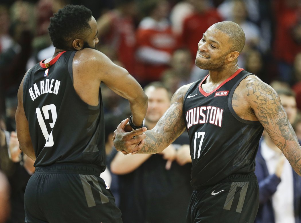 James Harden a PJ Tucker se výrazně podíleli na další výhře Houstonu