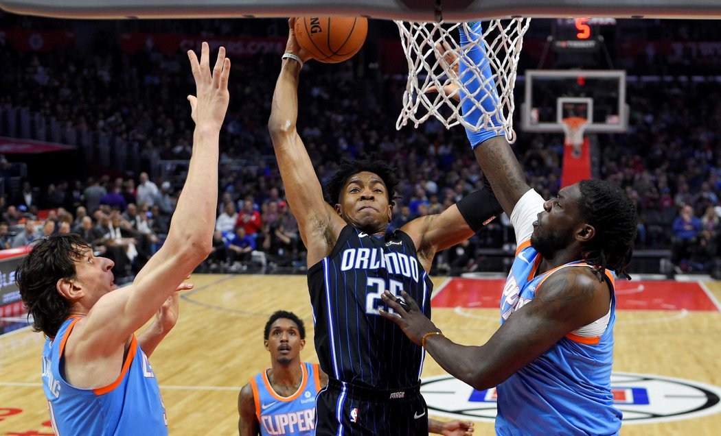 Orlando nastřílelo na půdě LA Clippers 105 bodů, ale nakonec prohrálo