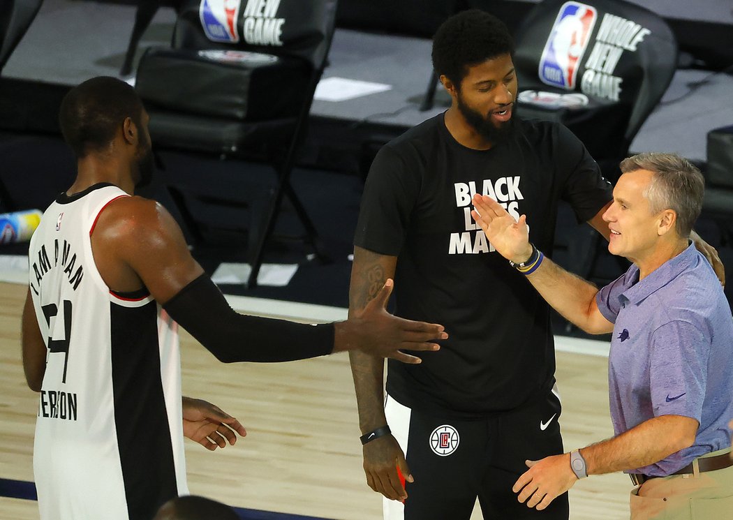 Clippers zakončili základní část NBA výhrou