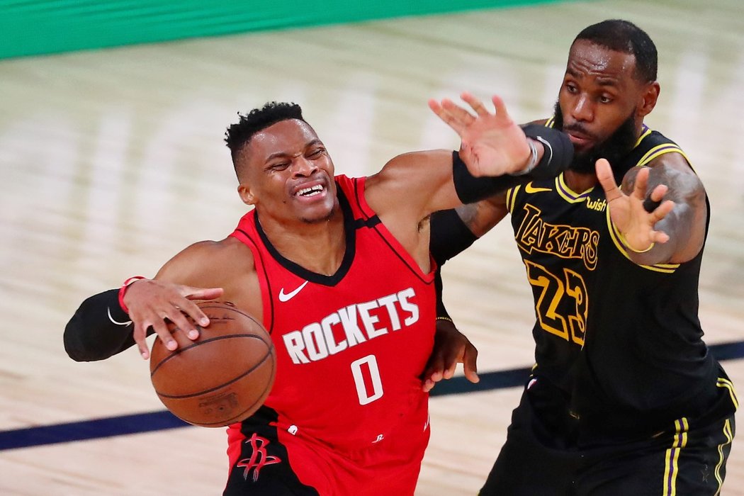 Basketbalisté Lakers porazili Houston 117:109 a srovnali sérii na 1:1