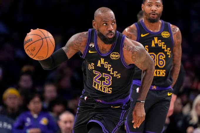 Milionová péče o tělo a 23 sezon v NBA. LeBron (41) popírá čas, proč nestárne? Milionová péče o tělo a 23 sezon v NBA. LeBron (41) popírá čas, proč nestárne?