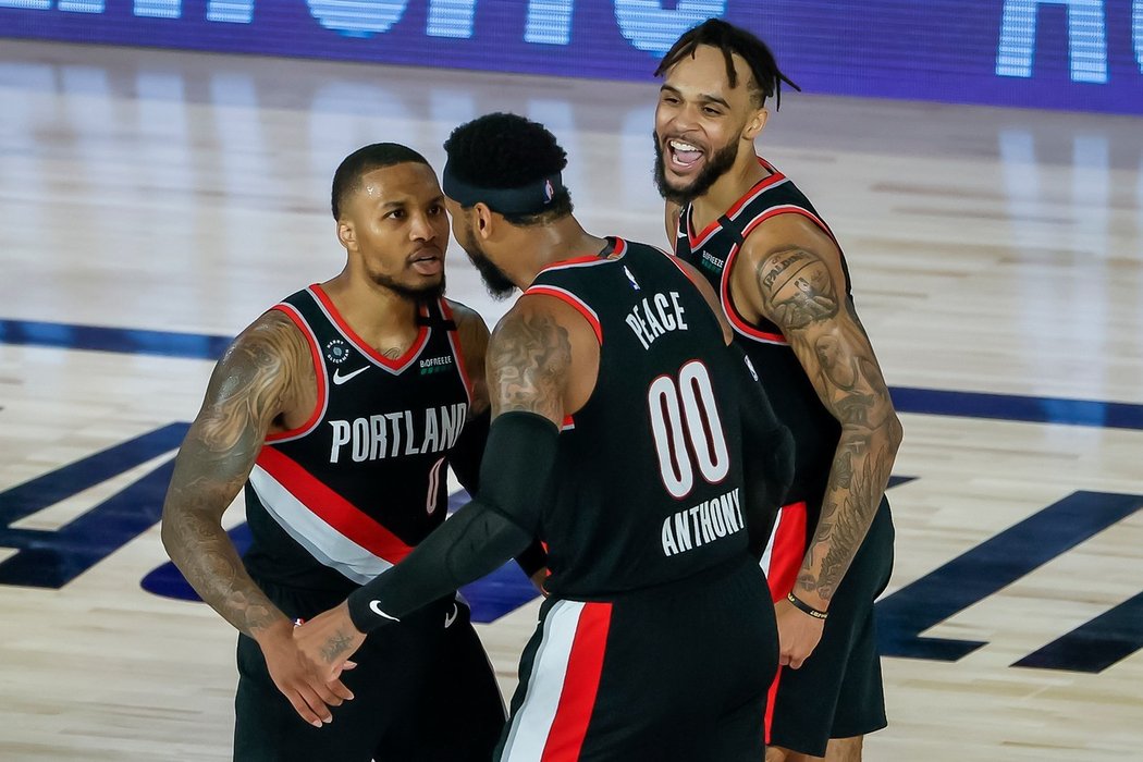 Nejlepším střelcem vítězů byl s 31 body hvězdný rozehrávač Damian Lillard, který přidal i deset asistencí.