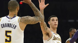 Chandler rozhodl v NBA blokem v poslední sekundě o výhře Lakers