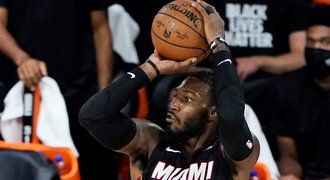 Miami vyhrálo i počtvrté a jde dál, Lakers a Milwaukee krok od postupu