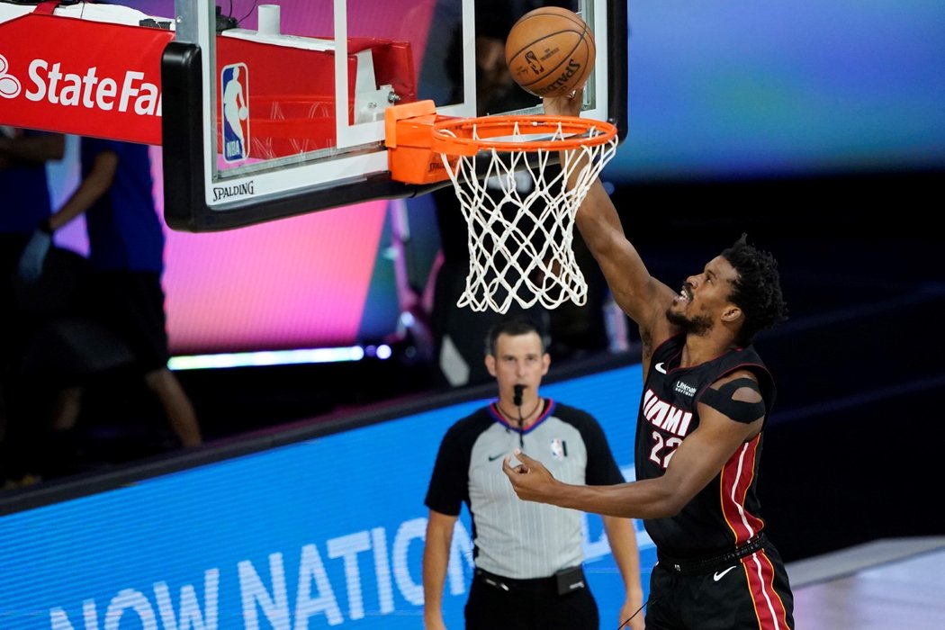 Basketbalisté Miami si i počtvrté poradili s Indianou a postoupili do 2. kola play off NBA