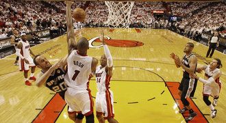 Miami si vynutilo pokračování série o titul v NBA se San Antoniem