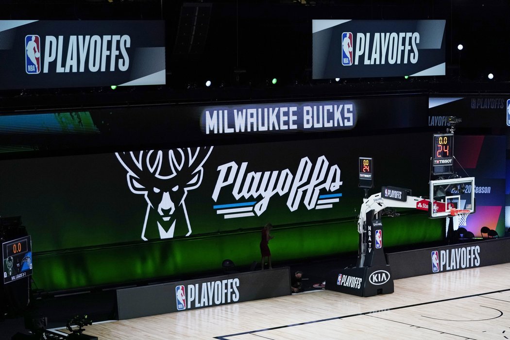 Milwaukee Bucks kvůli násilí bojkotují play off NBA