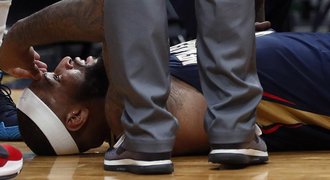 Basketbalistům New Orleans zkalilo výhru Cousinsovo zranění