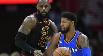 Oklahoma deklasovala Cleveland, James 30 000 bodů nepřekonal