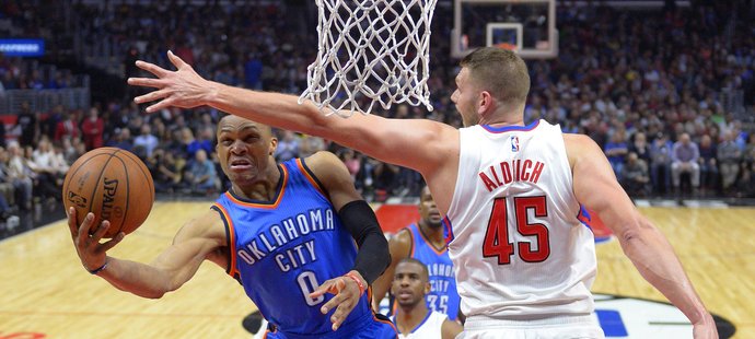 Basketbalisté Oklahomy nezvládli v NBA koncovku proti Clippers