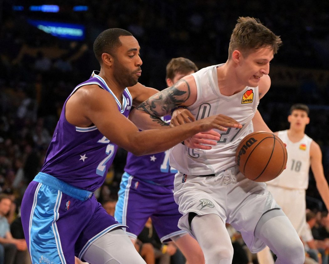 Vít Krejčí porážku s Lakers neodvrátil