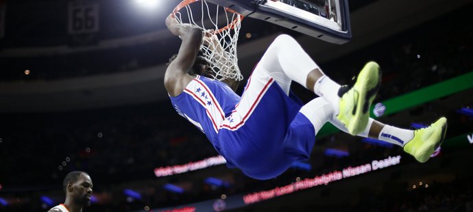 Joel Embiid táhl Philadelphii k výhře