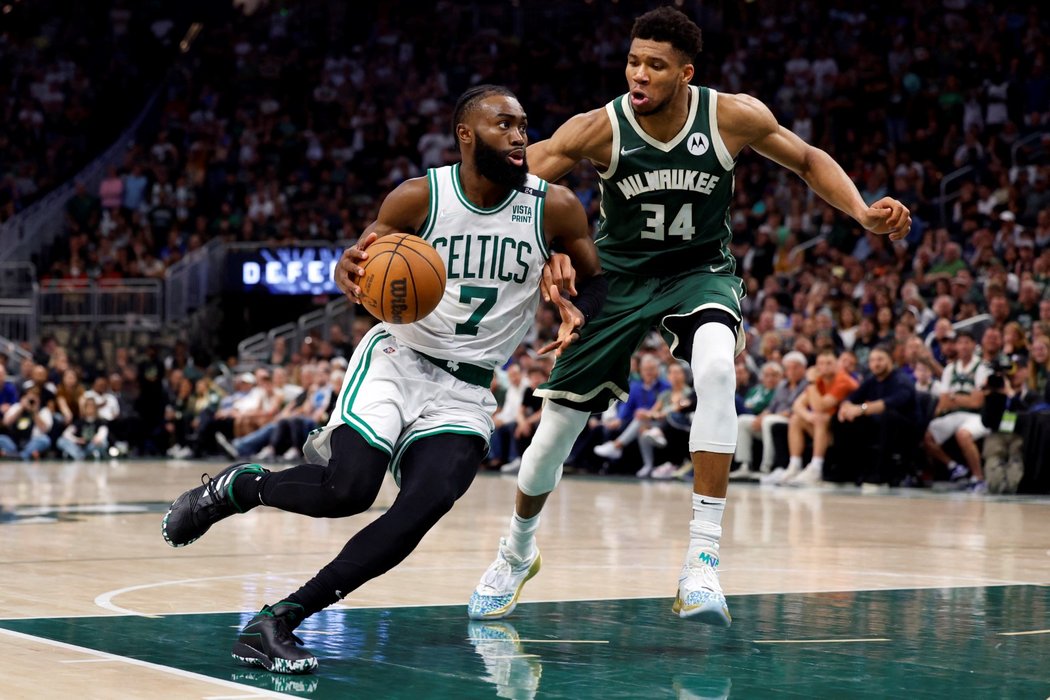 Boston Celtics v šestém utkání play off NBA proti Milwaukee vydřeli rozhodující sedmý zápas