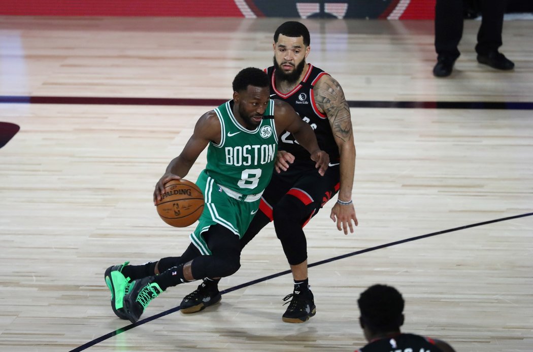 Boston Celtics byli blízko k postupu do dalšího kola play off, obhájce z Toronta si však vynutil sedmý zápas