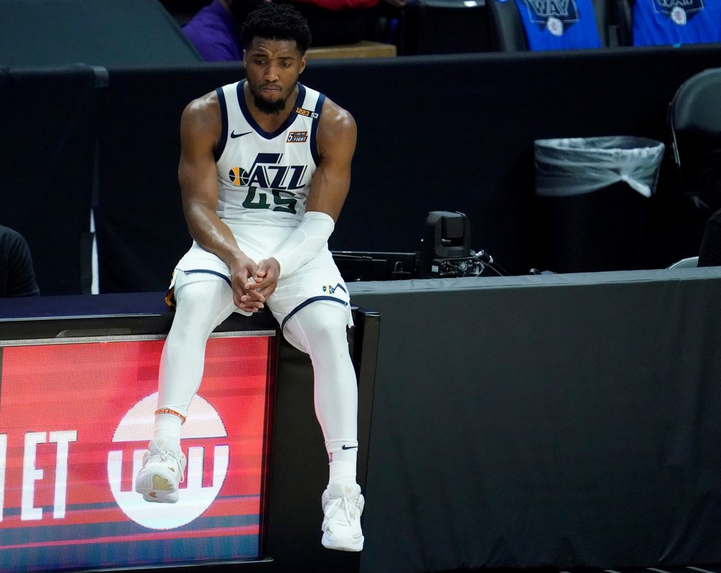 Zklamaný Donovan Mitchell v šestém zápase play off NBA