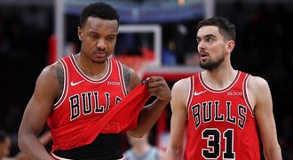 Temná éra Chicago Bulls skončila. Co to znamená pro Satoranského?