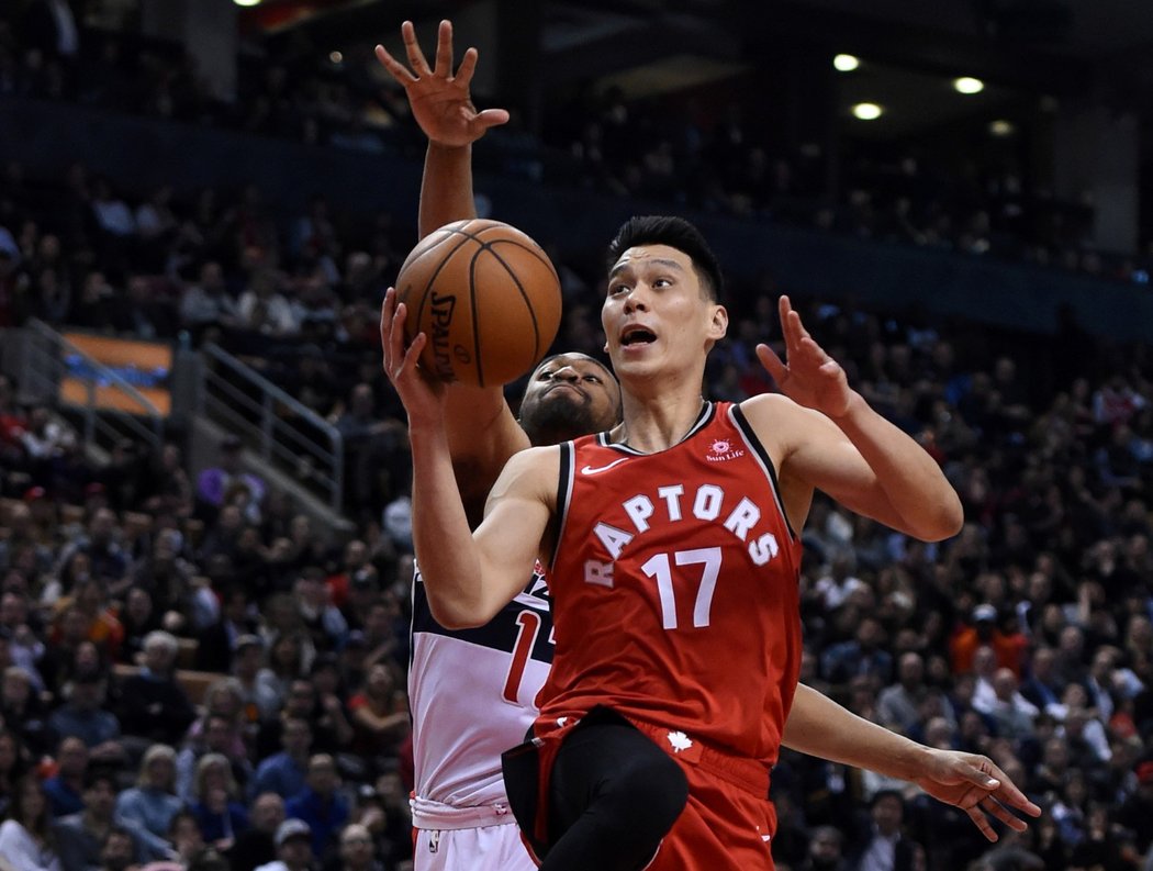 Washington bez Satoranského v NBA nestačil na Toronto.