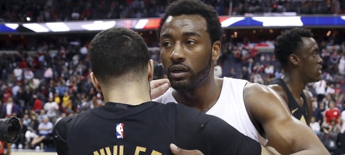 John Wall má s Wizards po sezoně