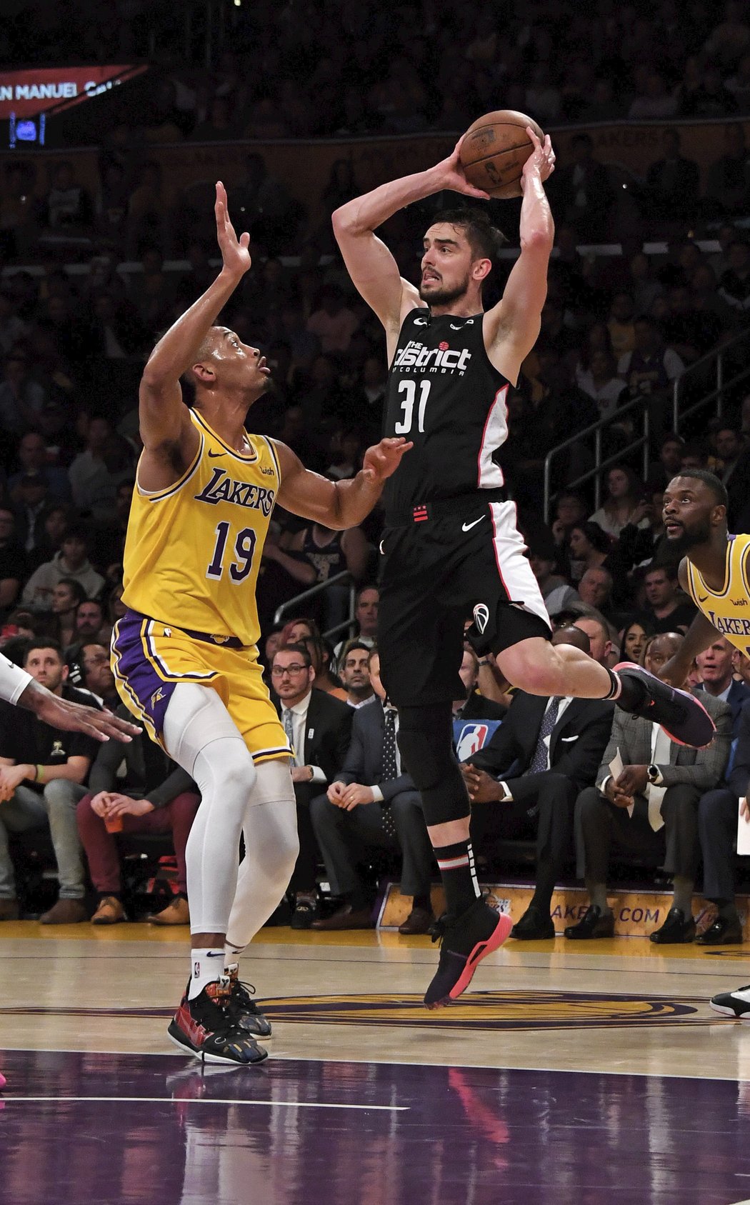 Tomáš Satoranský lituje, že se Wizards rozplývá i teoretická šance na play off