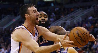 Philadelphia jako poslední v sezoně NBA prohrála, padla ve Phoenixu