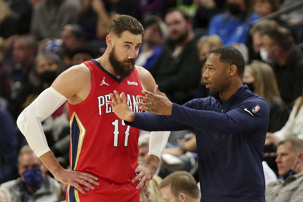 New Orleans Pelicans vyhráli v Minnesotě, Tomáš Satoranský ale do zápasu nezasáhl