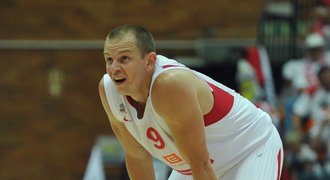Basketbalisté Nymburka utrpěli debakl v Děčíně, prohráli 48:75