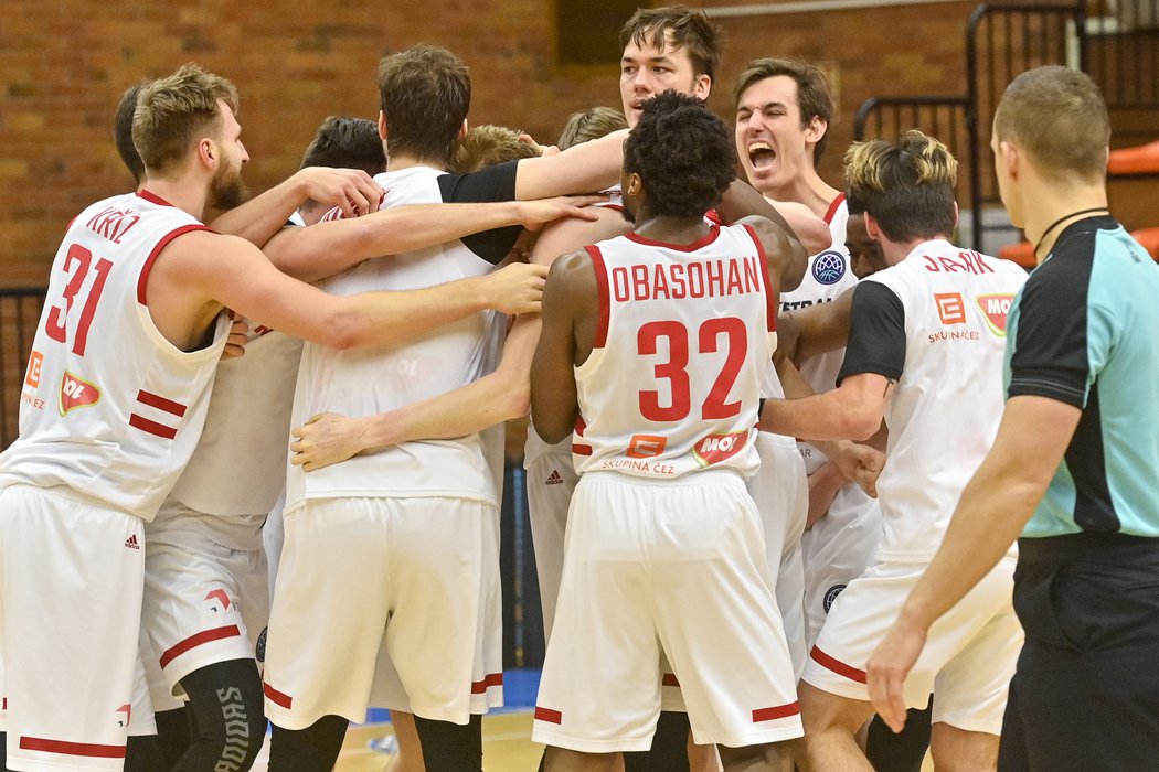 Basketbalisté Nymburka zvládli důležitý zápas v Lize mistrů