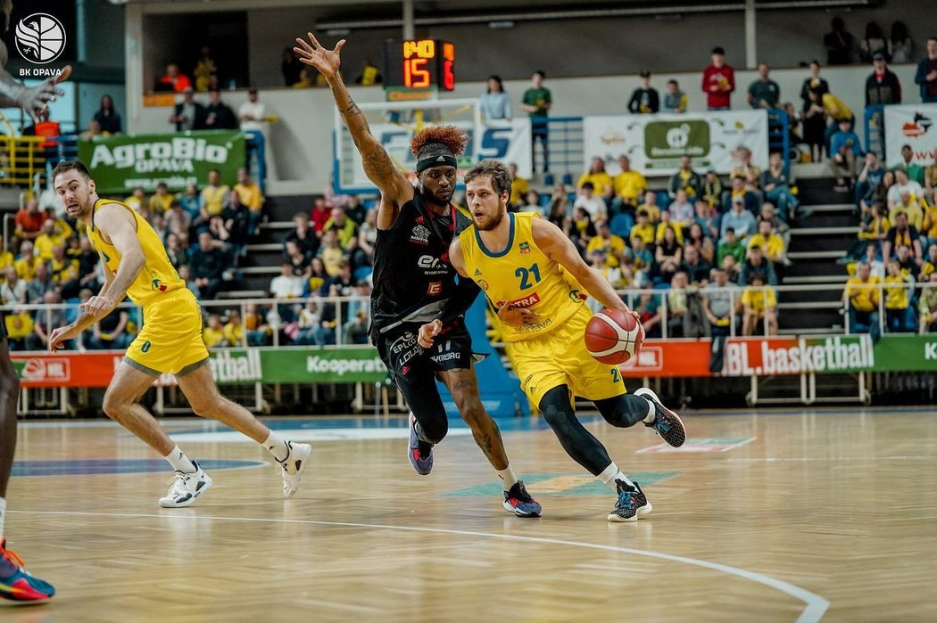 Basketbalisté Opavy porazili Nymburk potřetí v řadě