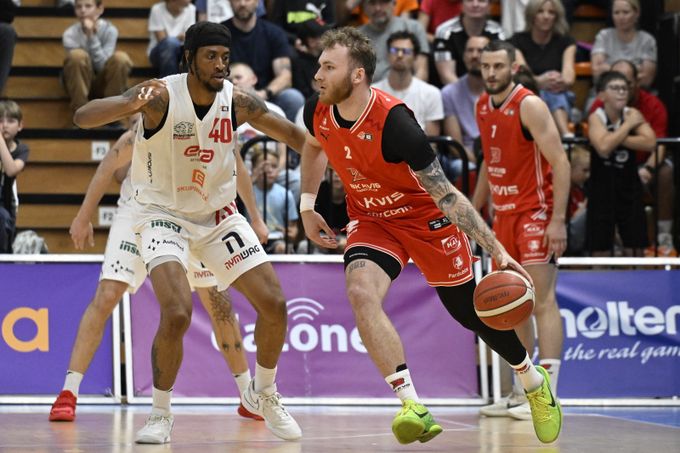Nymburk je krok od 21. titulu. Páté finále NBL proti Pardubicím jasně ovládl Nymburk je krok od 21. titulu. Páté finále NBL proti Pardubicím jasně ovládl