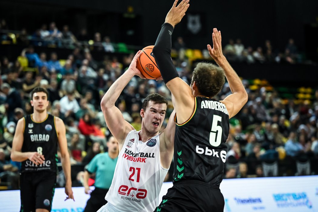 Basketbalisté Nymburka vyhráli na palubovce Bilbaa