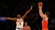 Basketbalisté Oklahomy udolali v prodloužení New York Knicks