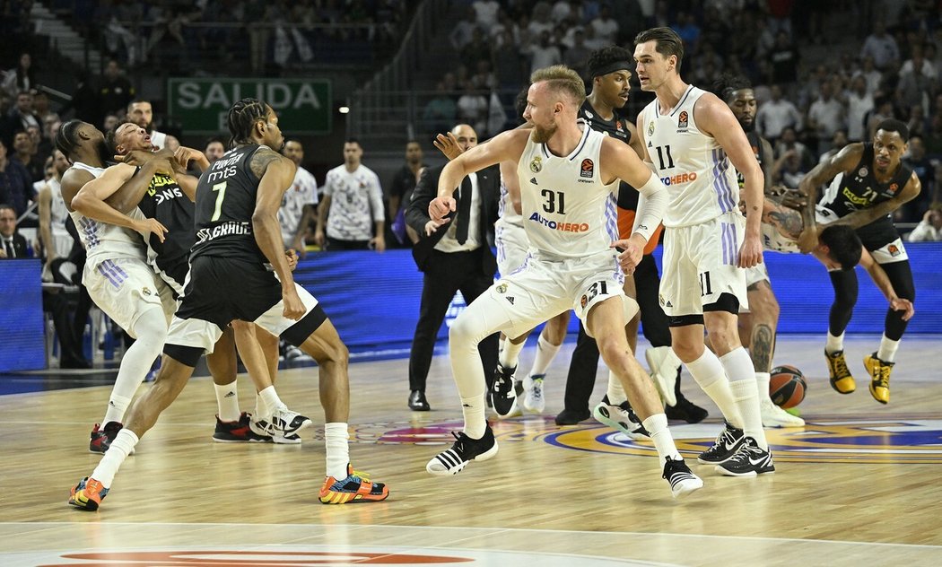 Basketbalisté Realu Madrid měli na konci utkání konflikt s Partizanem Bělehrad