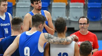 Vyhrát a fandit Izraeli. Basketbalisté usilují o naději na olympijský postup