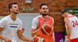 Tomáš Satoranský se v pondělí zapojil do přípravy české basketbalové reprezentace před mistrovstvím světa
