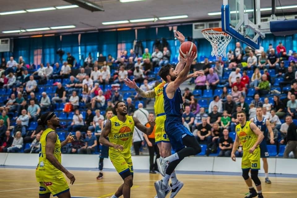 Basketbalisté Ústí nad Labem slaví historický úspěch