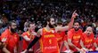 Ricky Rubio slaví koš ve finále basketbalového MS proti Argentině
