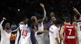 Suverénní mistři! Basketbalisté USA popáté ovládli světový šampionát