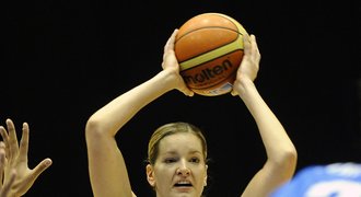Basketbalistky USK zvítězily v Kaunasu