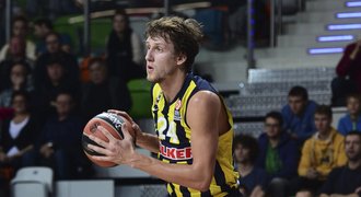 Veselý pomohl 12 body Fenerbahce k premiérové účasti ve Final Four