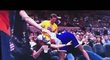 VIDEO: Artest z Lakers spadl na diváka a opařil ho kávou