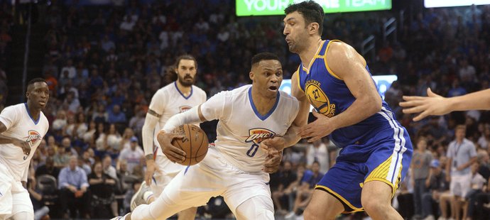 Russell Westbrook se stal prvním hráčem v historii NBA, který si v utkání připsal triple double a zároveň proměnil všechny střelecké pokusy.