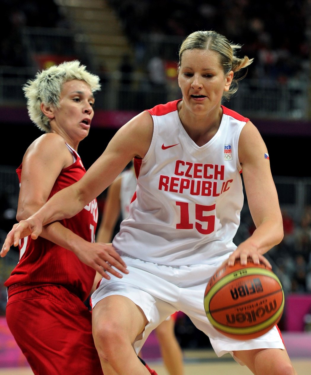 Basketbalistka Eva Hlaváčková Vítečková reprezentovala Českou republiku na olympiádě v Londýně 2012