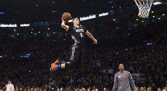 LaVine parádním výkonem obhájil post nejlepšího smečaře NBA