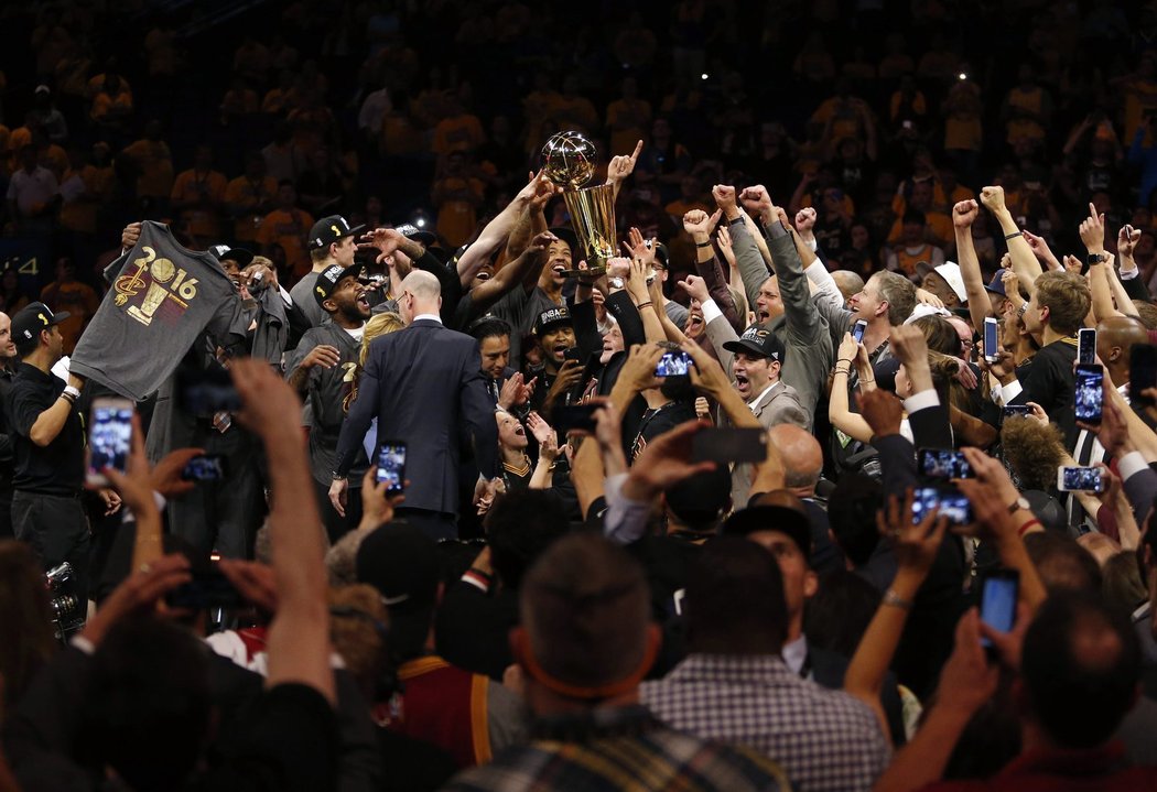 Cleveland se poprvé v historii stal šampionem basketbalové NBA